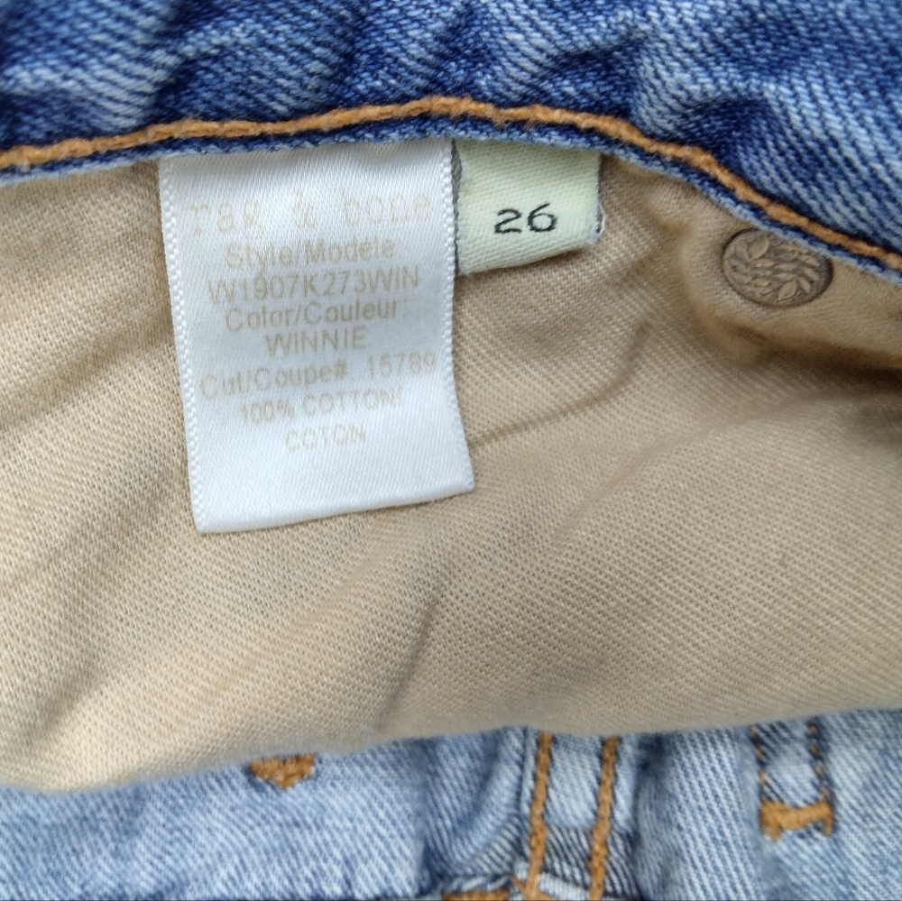 Rag & Bone Winnie Distressed Cut Off Denim Short Size 26 - Picture 9 of 12